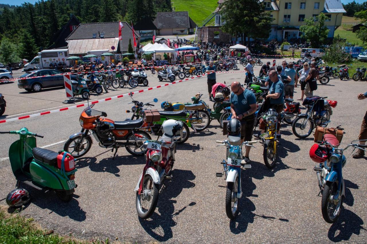 Hotel Zur Grossen Tanne Bühl Esterno foto
