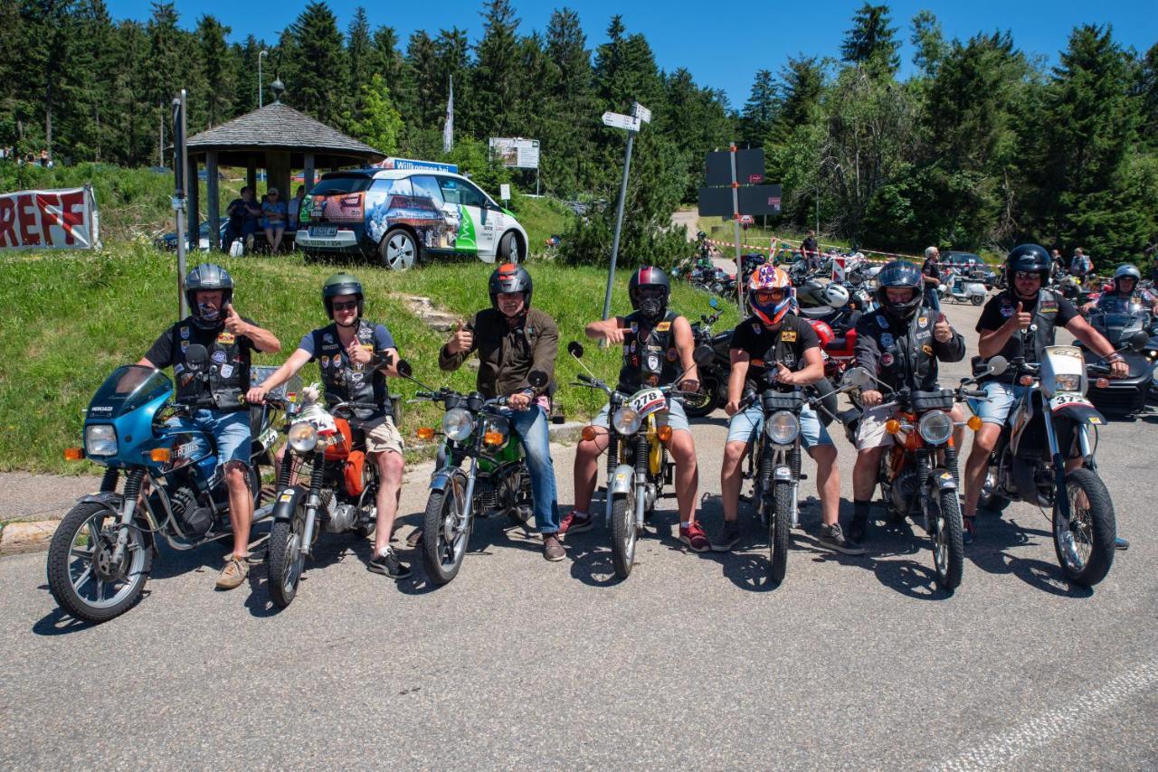 Hotel Zur Grossen Tanne Bühl Esterno foto