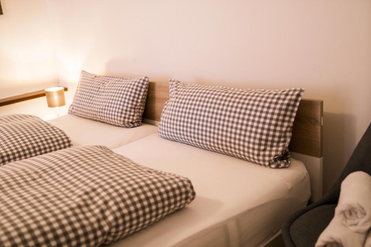 Hotel Zur Grossen Tanne Bühl Esterno foto